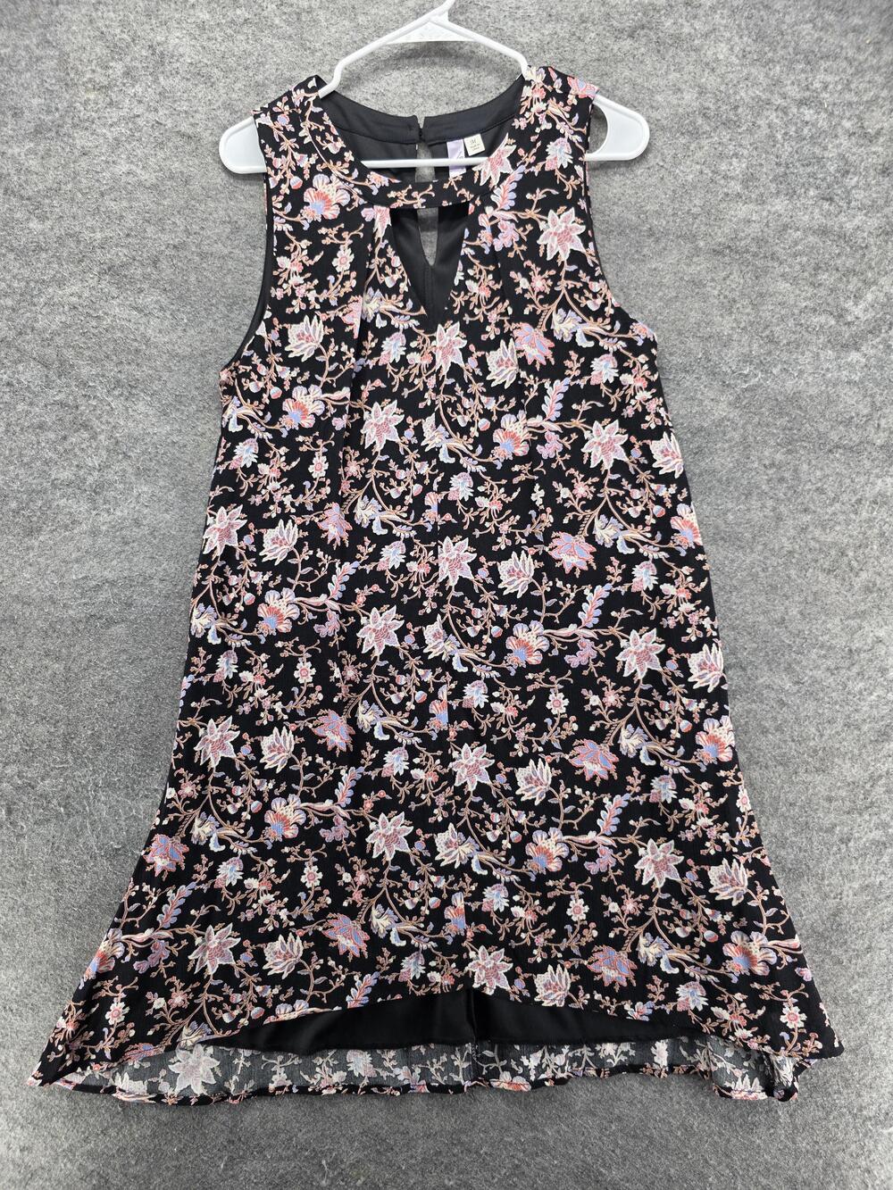 Alya Dress Womens M Black Shift Short Sleeveless Floral Rayon Lined Button